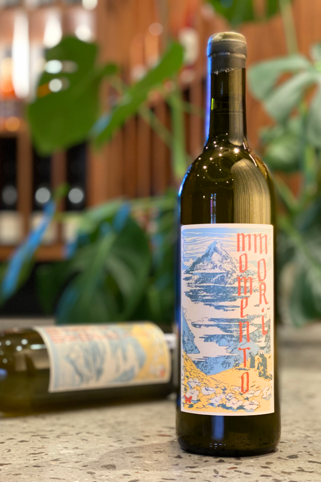 2022 Momento Mori 'Staring At The Sun' | Orange Wine | Act of Wine 2022 Momento Mori 'Staring At The Sun' | Orange Wine | Act of Wine