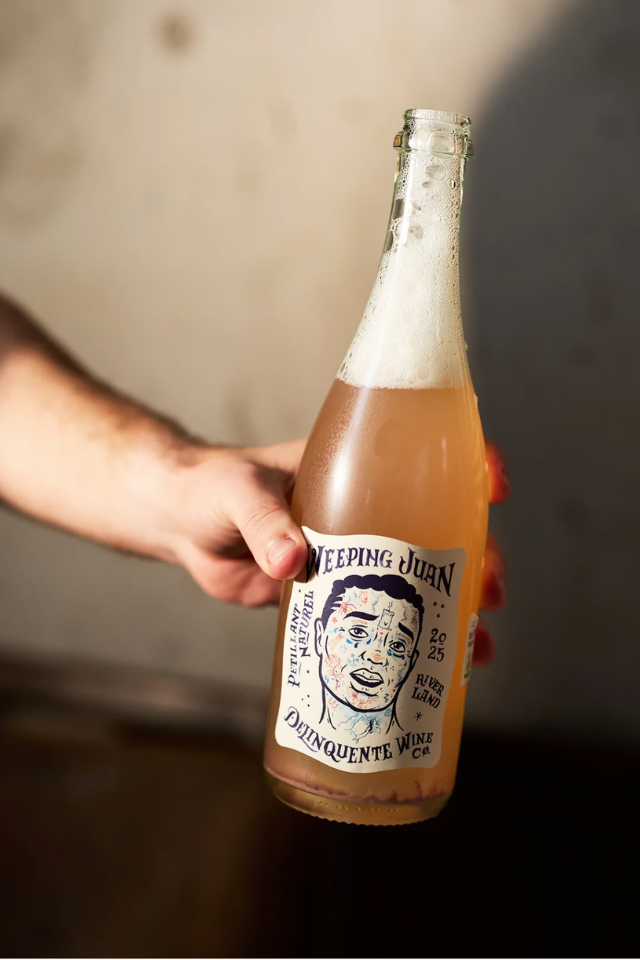 2025 Delinquente 'Weeping Juan' Pink Pet Nat