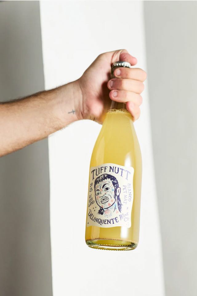 2025 Delinquente 'Tuff Nutt' Bianco Pet Nat